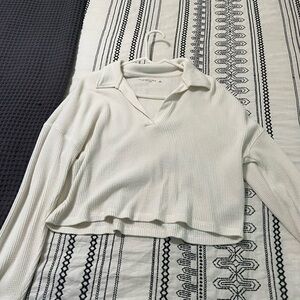 Abercrombie & Fitch White V-Neck Sweater